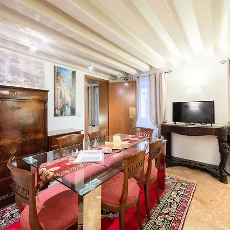 Ca' Del Carro Family Apartment Venice Exterior photo